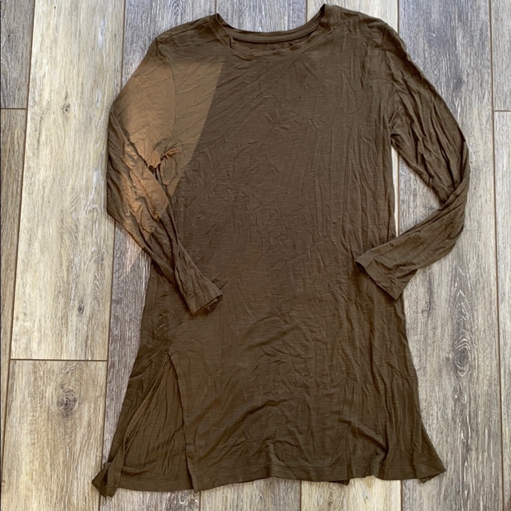 3/4 Length Army Green Old Navy Tunic- so soft!!